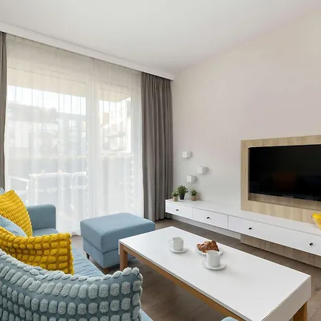 Bel Mare C104 Nowoczesny Z Ogrodem I Tarasem By Renters * Misdroy