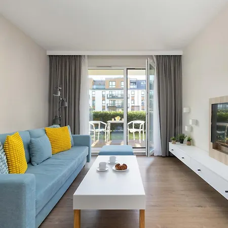 Bel Mare C104 Nowoczesny Z Ogrodem I Tarasem By Renters Apartment Misdroy